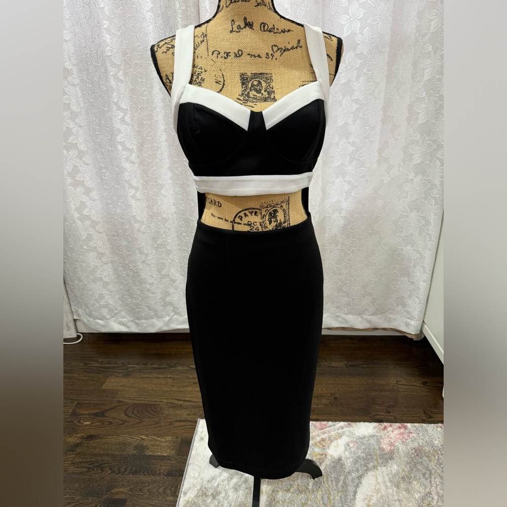 Bebe cutout midi dress.